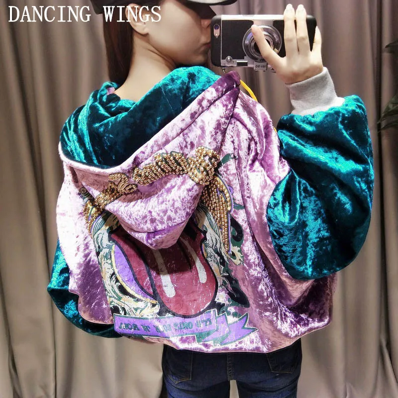 Heavy Sequined Beaded Women Gold Velvet Short Coat Autumn Winter Long Sleeve Zipper Hooded Coat Lady Casual Loose Tops
Heavy Sequined Beaded Women Gold Velvet Short Coat Autumn Winter Long Sleeve Zipper Hooded Coat Lady Casual Loose Tops