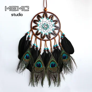 black Dream catcher Peacock feath home hang decoration wind bell decoration dream catcher handmade creative Christmas table gift
black Dream catcher Peacock feath home hang decoration wind bell decoration dream catcher handmade creative Christmas table gift