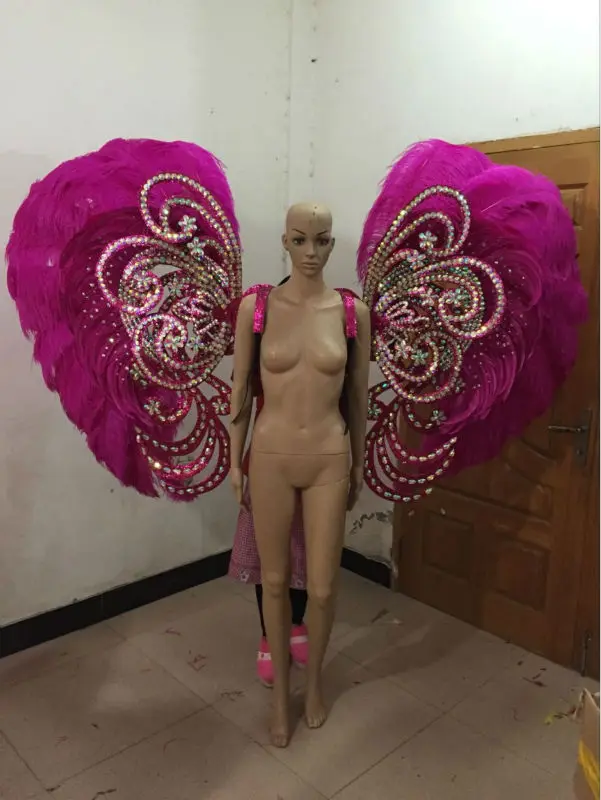 Feather clothing Stage performance catwalk carnival Headdress flower pubs party Men's wear women's clothing
Feather clothing Stage performance catwalk carnival Headdress flower pubs party Men's wear women's clothing