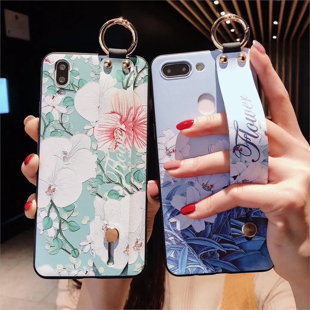 3D Relief Flower Rhyme Wrist Strap Hand Band Case For Samsung Galaxy S10 Lite S9 S8 Plus Note 8 9 Cover Finger Ring Stand Capa
3D Relief Flower Rhyme Wrist Strap Hand Band Case For Samsung Galaxy S10 Lite S9 S8 Plus Note 8 9 Cover Finger Ring Stand Capa