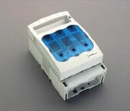 Fuse base / Fuse disconnector : Wohner QCB NH000 125A 690Vac 33217 ( fixed installation )
Fuse base / Fuse disconnector : Wohner QCB NH000 125A 690Vac 33217 ( fixed installation )