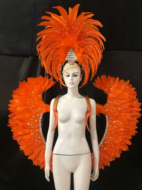 Lo spettacolo di danza copricapo di piume di accessori di abbigliamento La FESTA La Maschera IL Festival
Lo spettacolo di danza copricapo di piume di accessori di abbigliamento La FESTA La Maschera IL Festival