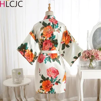 2019 Women Silk Satin Wedding Bride Bridesmaid Robe Floral Kimono Robe Feminino Bath Robe Big Size Femme Sexy Bathrobe
2019 Women Silk Satin Wedding Bride Bridesmaid Robe Floral Kimono Robe Feminino Bath Robe Big Size Femme Sexy Bathrobe