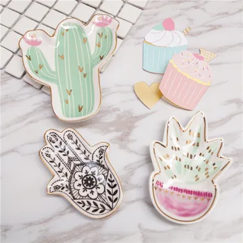 1PCS Ceramic Flamingo Jewelry dish ice cream plates Snack candy cactus organizer storage tray Snack dish home Decoration Crafts
1PCS Ceramic Flamingo Jewelry dish ice cream plates Snack candy cactus organizer storage tray Snack dish home Decoration Crafts