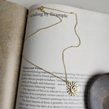 2020 Collar Charms Sun Moom Pendant Necklace Choker Chains Fashion Vintage Gift Jewelry 925 Sterling Silver For Women collier
2020 Collar Charms Sun Moom Pendant Necklace Choker Chains Fashion Vintage Gift Jewelry 925 Sterling Silver For Women collier