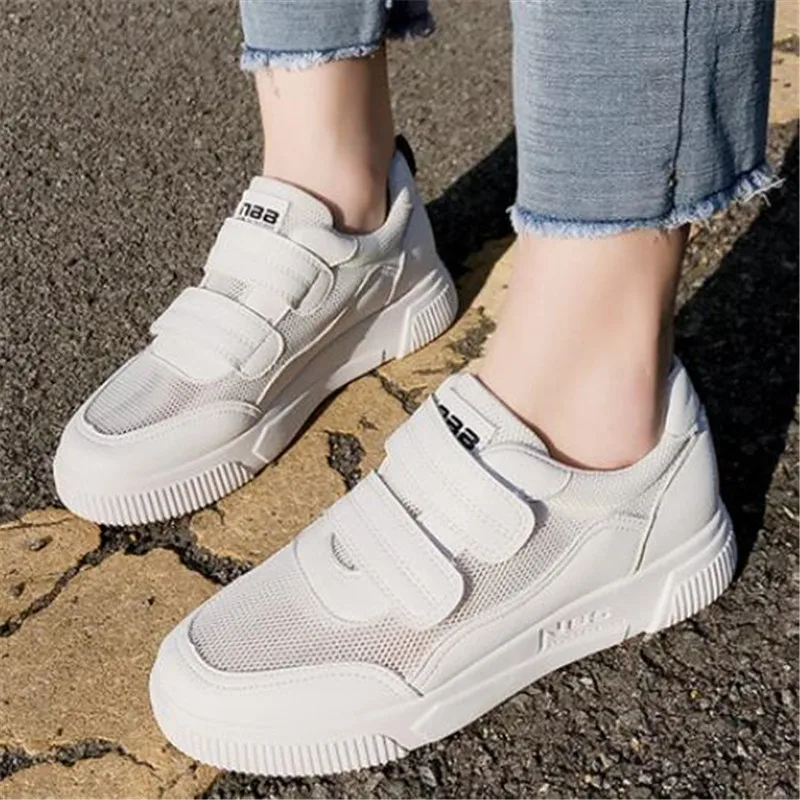 2019 Woman Leather Shoes Spring New Woman’s Fashion Women Shoes Casual High Platform Velcro Women Casual White Shoes Sneakers
2019 Woman Leather Shoes Spring New Woman’s Fashion Women Shoes Casual High Platform Velcro Women Casual White Shoes Sneakers