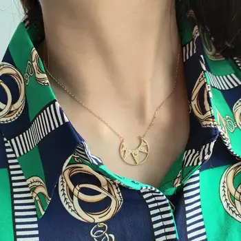 Silvology 925 Sterling Silver Geometric Shine Necklace Gold Creative Fashionable Pendant Necklace For Women 2019 Summer Jewelry
Silvology 925 Sterling Silver Geometric Shine Necklace Gold Creative Fashionable Pendant Necklace For Women 2019 Summer Jewelry