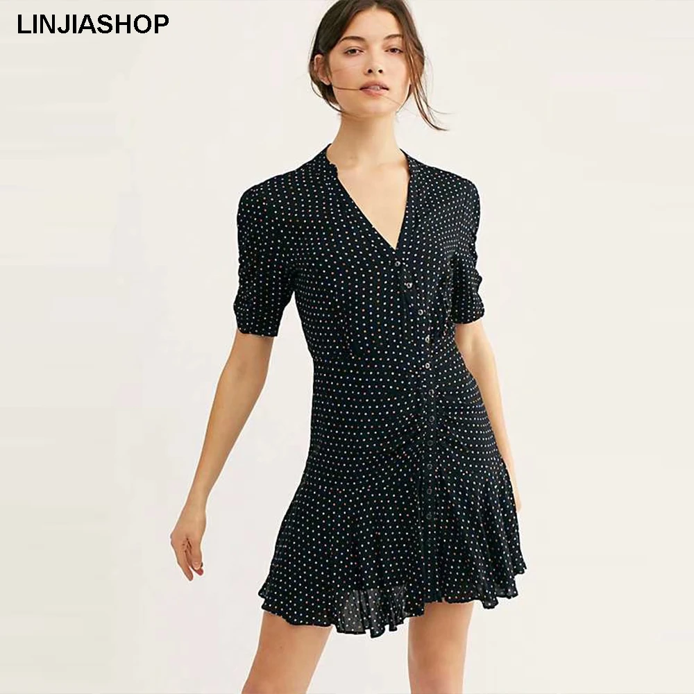 Vintage black dress for girls dot A line short sleeve dot v neck high waist pleated dress elegant bodycon wrinkle bloggers style
Vintage black dress for girls dot A line short sleeve dot v neck high waist pleated dress elegant bodycon wrinkle bloggers style