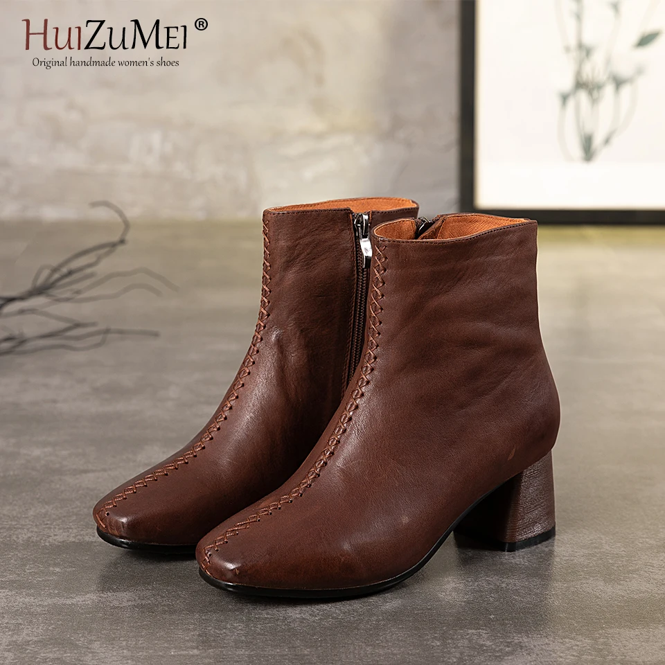 HUIZUMEI Winter boots women shoes snow ankle boots for women platform boots women's genuine leather ankle boots women .pumps.
HUIZUMEI Winter boots women shoes snow ankle boots for women platform boots women's genuine leather ankle boots women .pumps.