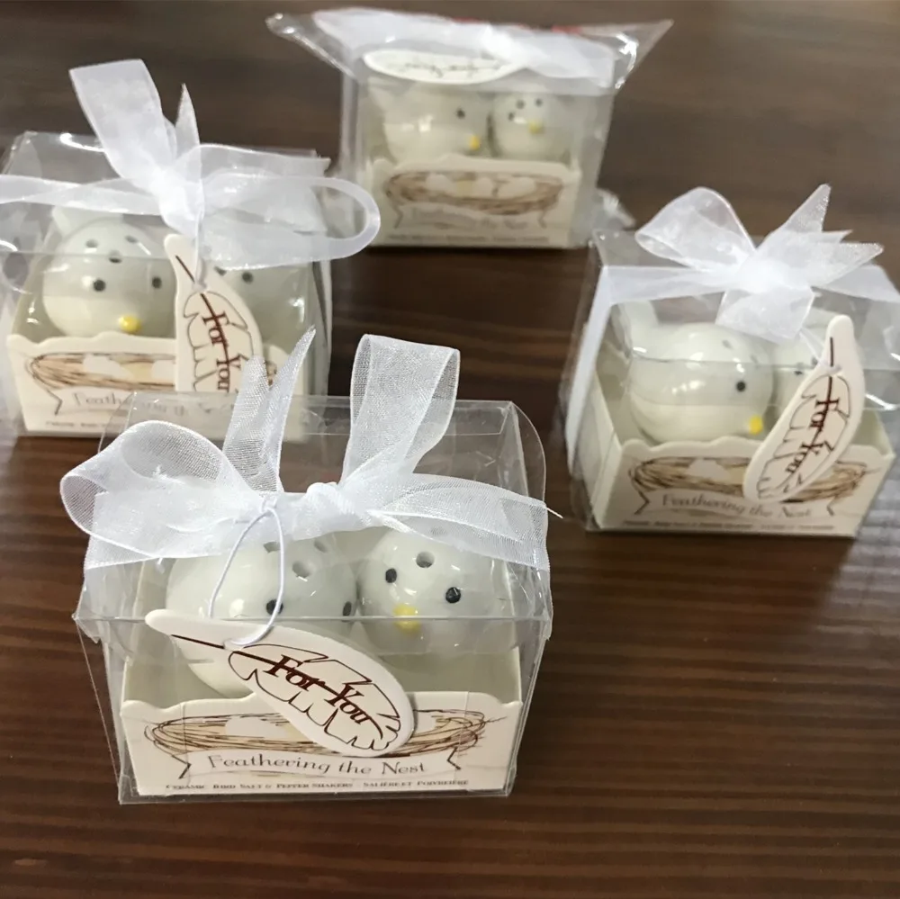 Promotion Sale 10sets /lot Wedding favors Mini Ceramic "Feathering the Nest" Ceramic Birds Salt & Pepper Shakers
Promotion Sale 10sets /lot Wedding favors Mini Ceramic "Feathering the Nest" Ceramic Birds Salt & Pepper Shakers