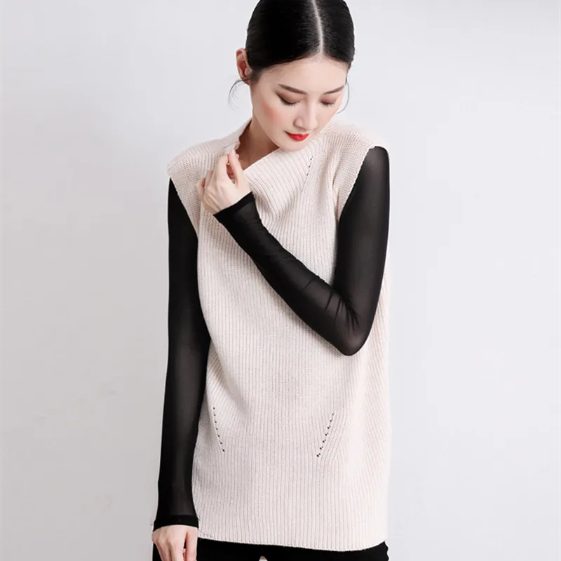 2019 autumn and winter Women sleeveless vest sweater Female turtleneck Knitted pullovers Vest loose Wool sweater female vest
2019 autumn and winter Women sleeveless vest sweater Female turtleneck Knitted pullovers Vest loose Wool sweater female vest