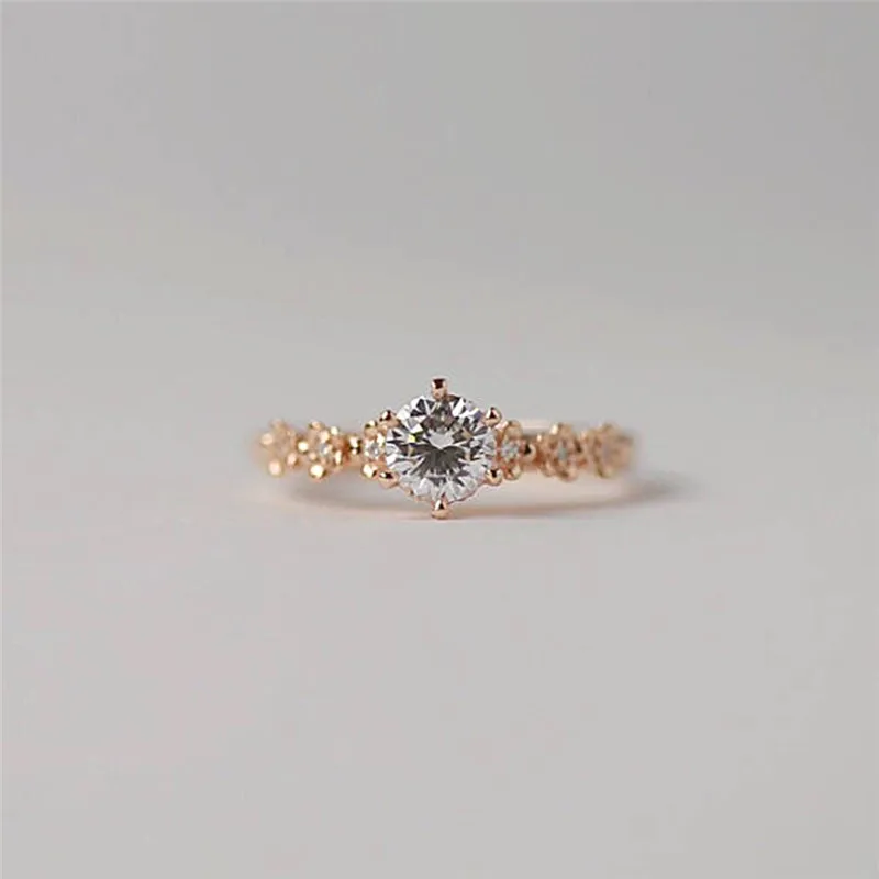 ROXI CZ Stone Ring Jewelry Bague Femme Rose Gold Color Rose Flower Crystal Bridal Wedding Rings for Women Drop Shipping Gift
ROXI CZ Stone Ring Jewelry Bague Femme Rose Gold Color Rose Flower Crystal Bridal Wedding Rings for Women Drop Shipping Gift
