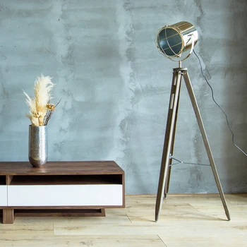 2017 Nordic Industrial lamp three tripod photography Lamp Vintage Old wood American living room LOFT illumination FG543
2017 Nordic Industrial lamp three tripod photography Lamp Vintage Old wood American living room LOFT illumination FG543