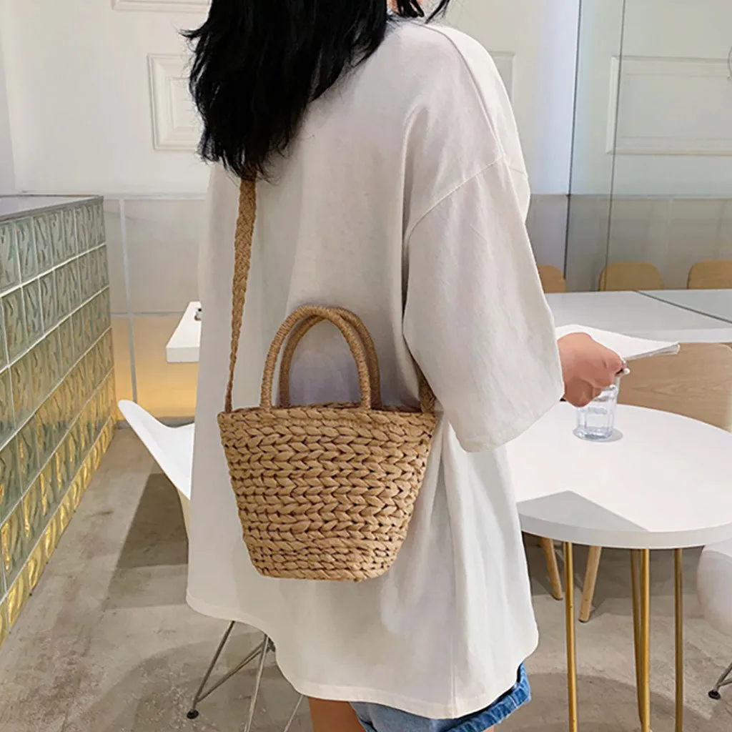 Women Handbag Summer Beach Bag Rattan Women's Retro Solid Woven Shoulder Bag Bucket Handbag Woven Beach Bag bolsa feminina
Women Handbag Summer Beach Bag Rattan Women's Retro Solid Woven Shoulder Bag Bucket Handbag Woven Beach Bag bolsa feminina