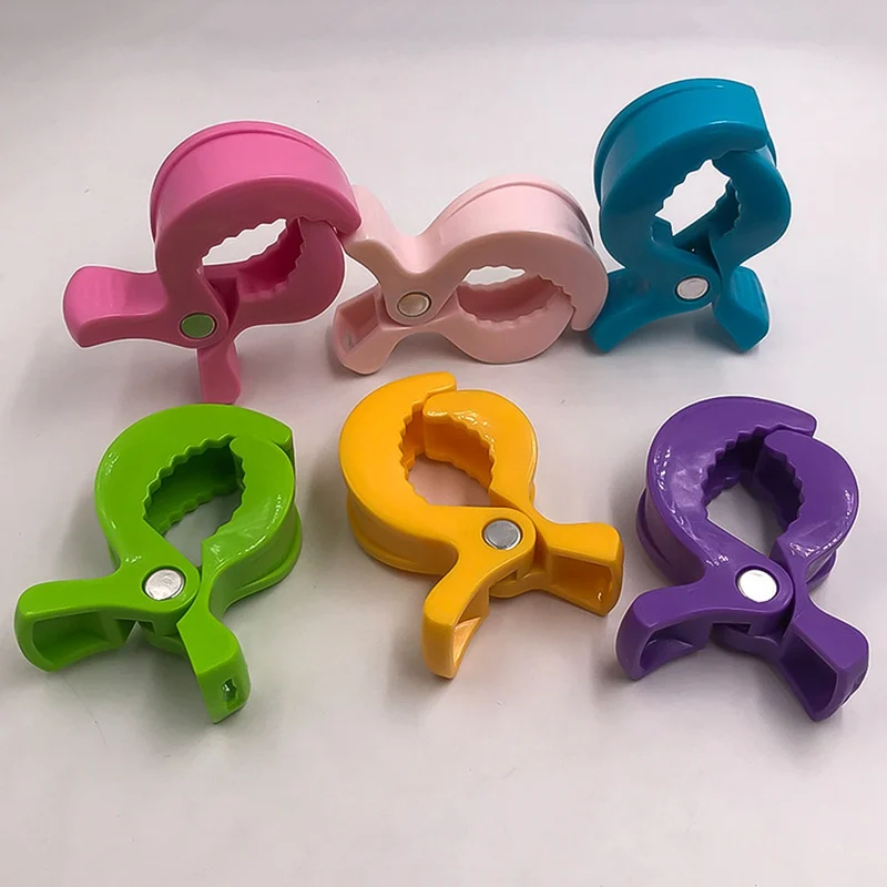 4pcs/Lot New Baby Stroller Clip Accessories Candy Color Car Seat Toy Pram Stroller Peg To Hook Cover Blanket Clips
4pcs/Lot New Baby Stroller Clip Accessories Candy Color Car Seat Toy Pram Stroller Peg To Hook Cover Blanket Clips