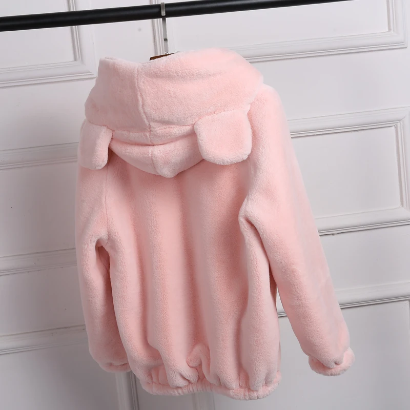 New Imitation Rex Fur Coat Fashion Jacket Women Clothing 2019 Autumn and Winter Cute Hooded Bear Ears Plush Cashmere Women Coats
New Imitation Rex Fur Coat Fashion Jacket Women Clothing 2019 Autumn and Winter Cute Hooded Bear Ears Plush Cashmere Women Coats