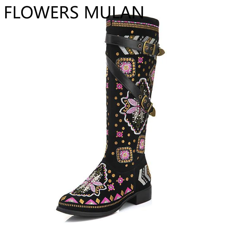 Mixed Color Embroider Flowers Butterfly Black Suede Winter Boots Women Round Toe Chunky Heel Rivets Belt Buckle Shoes Woman
Mixed Color Embroider Flowers Butterfly Black Suede Winter Boots Women Round Toe Chunky Heel Rivets Belt Buckle Shoes Woman
