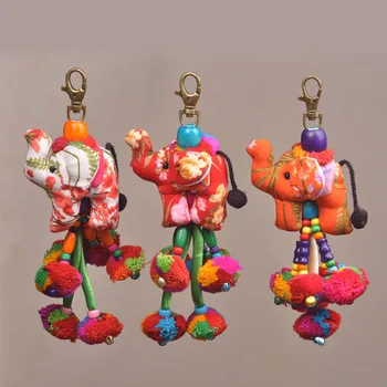 Thai flower cloth elephant wall decoration car key chain bag hanging Lucky elephant give a lovely gift creative souvenirs
Thai flower cloth elephant wall decoration car key chain bag hanging Lucky elephant give a lovely gift creative souvenirs