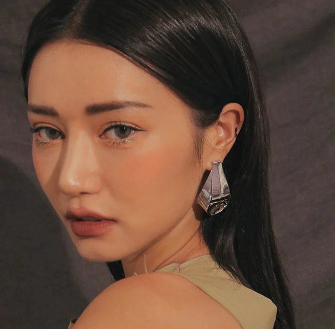 Timeless Wonder Glam 3D geo statement Stud Earrings Women Party Korean Top Rock Neat Sale Rare runway celeb hiphop INS 1562
Timeless Wonder Glam 3D geo statement Stud Earrings Women Party Korean Top Rock Neat Sale Rare runway celeb hiphop INS 1562