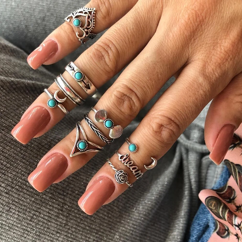 10 pcs set creative vintage knuckle rings for women with carved crown/shell /crescent/arrow and inlaid faux stone design
10 pcs set creative vintage knuckle rings for women with carved crown/shell /crescent/arrow and inlaid faux stone design