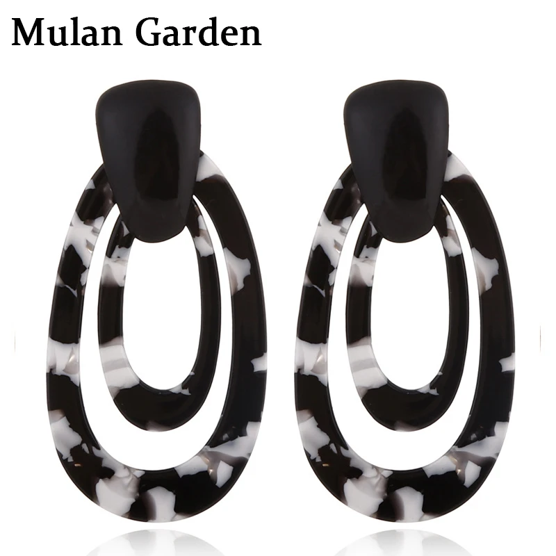 M&G New Fashion Double Oval Leopard Earrings for Women White Black Acetic Acid Pendant Dangle Acrylic Earring Resin Jewelry 2019
M&G New Fashion Double Oval Leopard Earrings for Women White Black Acetic Acid Pendant Dangle Acrylic Earring Resin Jewelry 2019
