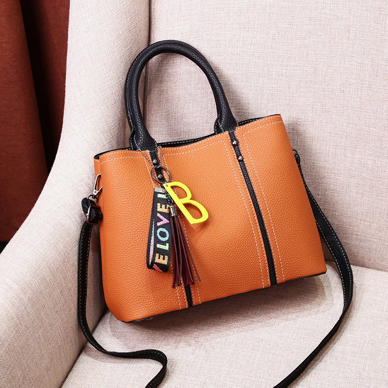 2019 New Brand Women Leather Handbags Famous Fashion Shoulder Bags Female Luxury Designer Crossbody Purses Bolsas
2019 New Brand Women Leather Handbags Famous Fashion Shoulder Bags Female Luxury Designer Crossbody Purses Bolsas