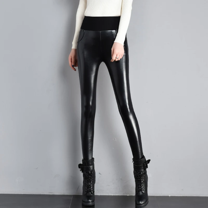 Plus Size 6XL Women Pants Dropshipping Female PU Leather Velvet Trousers Elastic Skinny Pants Casual Tight Pants 2019 Spring
Plus Size 6XL Women Pants Dropshipping Female PU Leather Velvet Trousers Elastic Skinny Pants Casual Tight Pants 2019 Spring