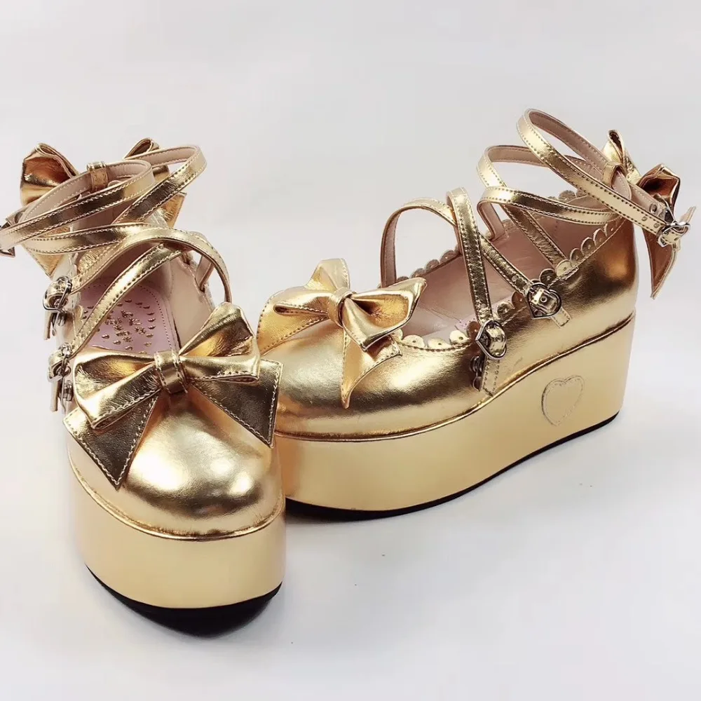 Sweet Girls' Light Gold Lolita Shoes 7cm High Platform Shoes Bows Crossed Straps Cosplay Party Shoes
Sweet Girls' Light Gold Lolita Shoes 7cm High Platform Shoes Bows Crossed Straps Cosplay Party Shoes