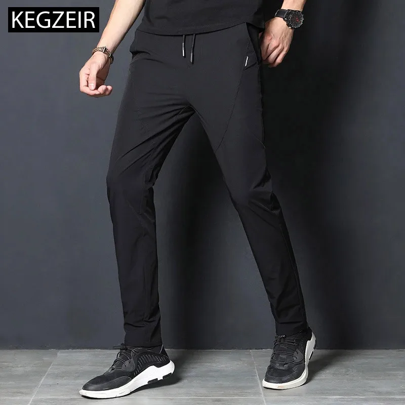 KEGZEIR Summer New Design Mens Sweatpants Joggers Casual Mens Sweatpants Skinny Mens Track Pants Fashion Trainingsbroek Mannen
KEGZEIR Summer New Design Mens Sweatpants Joggers Casual Mens Sweatpants Skinny Mens Track Pants Fashion Trainingsbroek Mannen