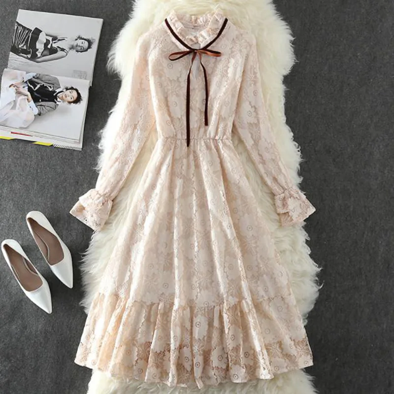 Women Spring Lace Dress 2019 New Vintage Lotus Leaf Collar Elegant Party Midi Dresses Vestidos Long Sleeve Bottoming Dress
Women Spring Lace Dress 2019 New Vintage Lotus Leaf Collar Elegant Party Midi Dresses Vestidos Long Sleeve Bottoming Dress