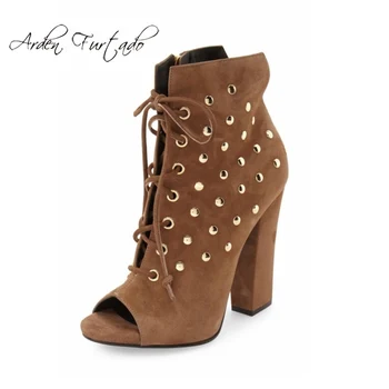 Spring and fall 2019 fashion women's shoes breathable ankle boots rivets big size suede brown party shoes peep toe cross tied
Spring and fall 2019 fashion women's shoes breathable ankle boots rivets big size suede brown party shoes peep toe cross tied