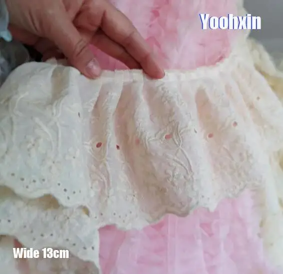 13CM Wide Luxury Embroidery Yellow flower lace fabric trim ribbon Ruffle applique DIY sewing collar guipure wedding Cloth decor
13CM Wide Luxury Embroidery Yellow flower lace fabric trim ribbon Ruffle applique DIY sewing collar guipure wedding Cloth decor