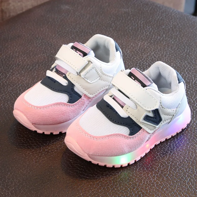 2019 Children shoes for girls/boys Breathable Mesh baby kids Sports LED Sneakers Soft sole Casual shoes
2019 Children shoes for girls/boys Breathable Mesh baby kids Sports LED Sneakers Soft sole Casual shoes