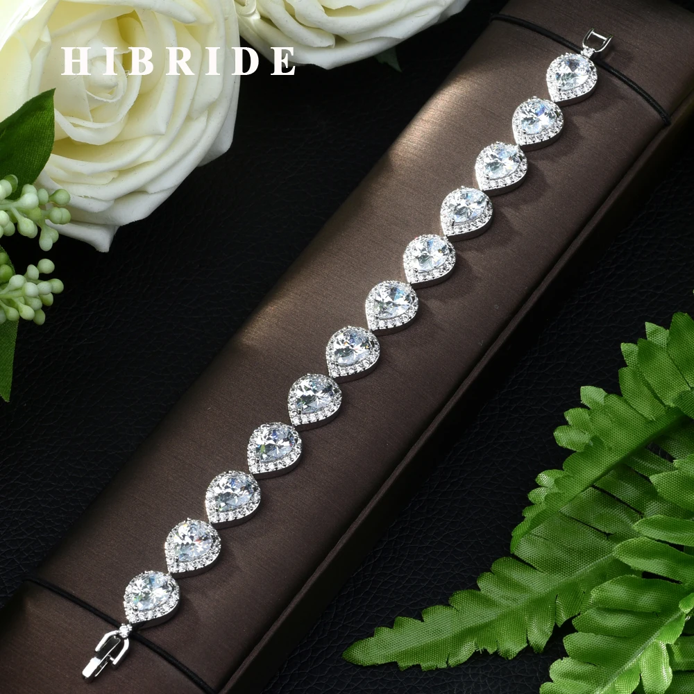 HIBRIDE Fashion New AAA Water Drop Shape Cubic Zircon Champagne White Color Bracelet Bangles for Women B-83
HIBRIDE Fashion New AAA Water Drop Shape Cubic Zircon Champagne White Color Bracelet Bangles for Women B-83