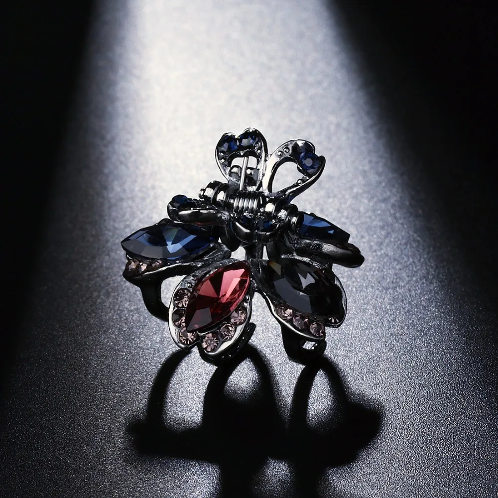 Hair Accessories for Women Ancient Silver Color Small Flower Hair Clips Vintage Metal Hairpin Rhinestone Hair Claw Clip HC022
Hair Accessories for Women Ancient Silver Color Small Flower Hair Clips Vintage Metal Hairpin Rhinestone Hair Claw Clip HC022