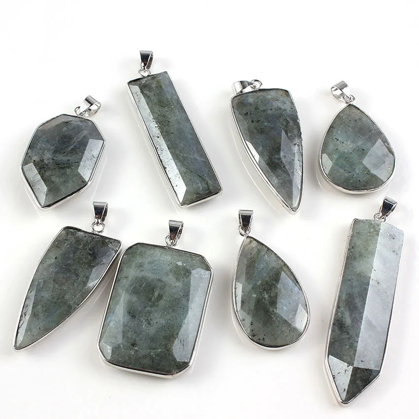 UMY Special Design Silver Plated Mixed Labradorite Stone Section Pendant Necklace Charm Jewelry
UMY Special Design Silver Plated Mixed Labradorite Stone Section Pendant Necklace Charm Jewelry