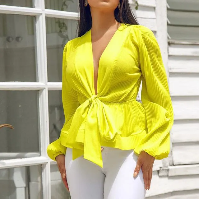 2019 Summer Women Thin Blouses Pressed Pleat V-Neck Sexy Shirts Solid Long Lantern Sleeve Chiffon Blouses
2019 Summer Women Thin Blouses Pressed Pleat V-Neck Sexy Shirts Solid Long Lantern Sleeve Chiffon Blouses