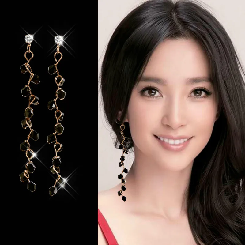 2018 new temperament long tassel fashion wild crystal earrings personality cents inss girls earrings
2018 new temperament long tassel fashion wild crystal earrings personality cents inss girls earrings