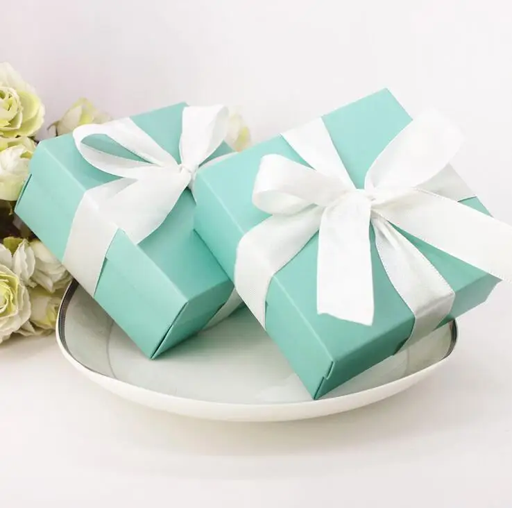50 PCS Tiffany Blue Candy Box Wedding Favor Boxes Tiffany Blue Theme Wedding Favors and Gifts Romantic Wedding Decorations
50 PCS Tiffany Blue Candy Box Wedding Favor Boxes Tiffany Blue Theme Wedding Favors and Gifts Romantic Wedding Decorations