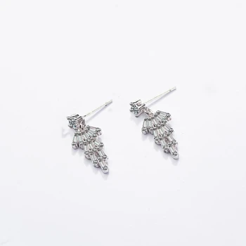 Geometric Hollow Zircon Tassel 925 Sterling Silver Personality Fashion Female Dangle Earrings SEA366
Geometric Hollow Zircon Tassel 925 Sterling Silver Personality Fashion Female Dangle Earrings SEA366