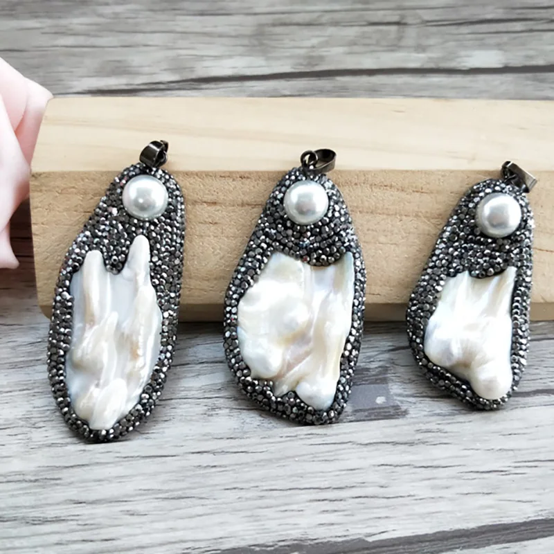 5 Pcs Natural Druzy pearl Pendant,Rough Pearl Charms Crystal Rhinestone Paved Finding For DIY Necklace making Jewelry PD982
5 Pcs Natural Druzy pearl Pendant,Rough Pearl Charms Crystal Rhinestone Paved Finding For DIY Necklace making Jewelry PD982
