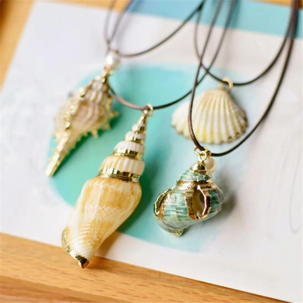 Fashion Women Men Hollow Natural Screw Shell Pearl Pendant Necklace Long Rope Chain Jewelry
Fashion Women Men Hollow Natural Screw Shell Pearl Pendant Necklace Long Rope Chain Jewelry