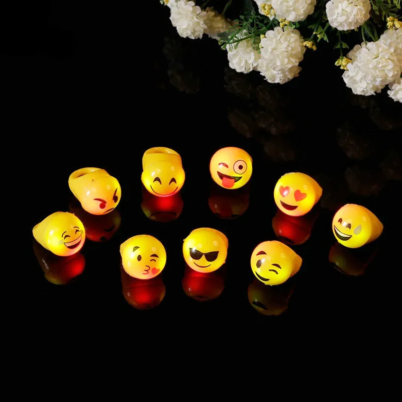 20PCS Fashion Halloween Rings Flashing Jelly Rings Emoji Smile LED Light Up Finger Rings Glow in the Dark Rave Party Favors
20PCS Fashion Halloween Rings Flashing Jelly Rings Emoji Smile LED Light Up Finger Rings Glow in the Dark Rave Party Favors