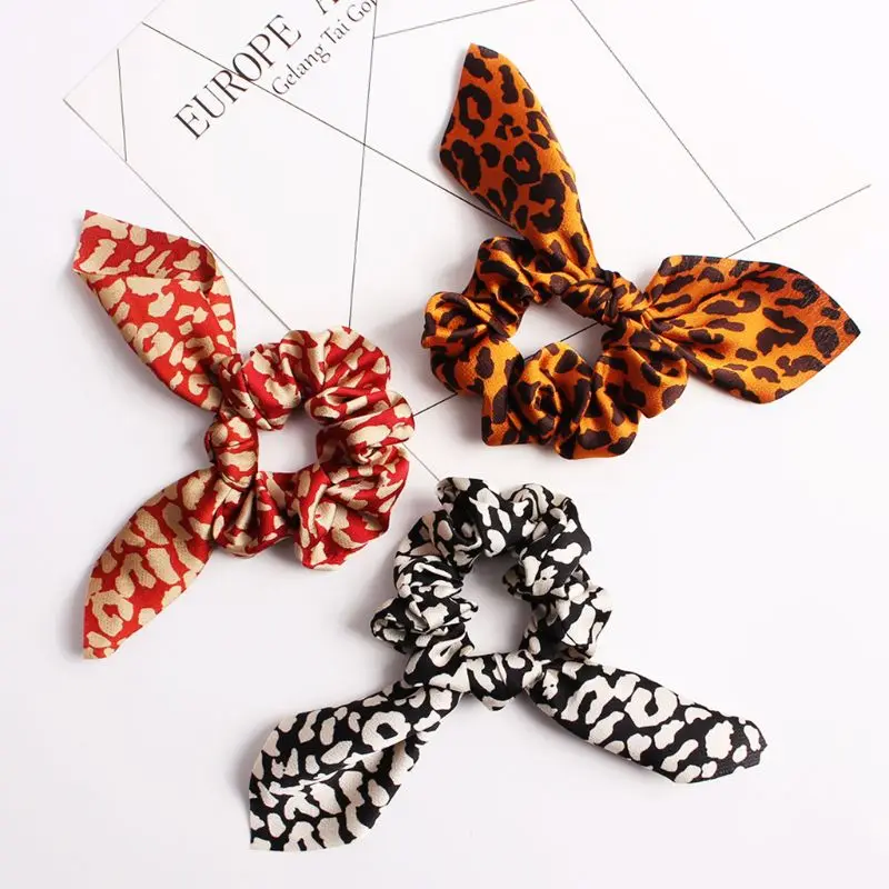 Women Ladies Vintage Round Leopard Printed Hair Rope Short Rabbit Ears Ribbon Bowknot Ponytail Holder Large Intestine Scrunchies
Women Ladies Vintage Round Leopard Printed Hair Rope Short Rabbit Ears Ribbon Bowknot Ponytail Holder Large Intestine Scrunchies