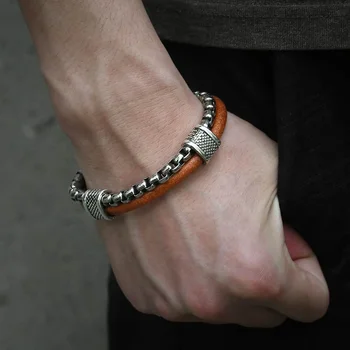 Trendsmax Leather Bracelet For Men Stainless Steel Box Chain Link Bracelet Mens Bracelets 2018 Fashion Jewelry TO Buckle DLB70
Trendsmax Leather Bracelet For Men Stainless Steel Box Chain Link Bracelet Mens Bracelets 2018 Fashion Jewelry TO Buckle DLB70