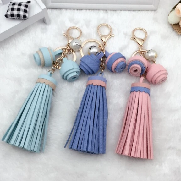 New Elegant Fashion Trendy Flower PU leather Tassel Keychain Key Chain Ring For Women Bag Charms Accessories
New Elegant Fashion Trendy Flower PU leather Tassel Keychain Key Chain Ring For Women Bag Charms Accessories