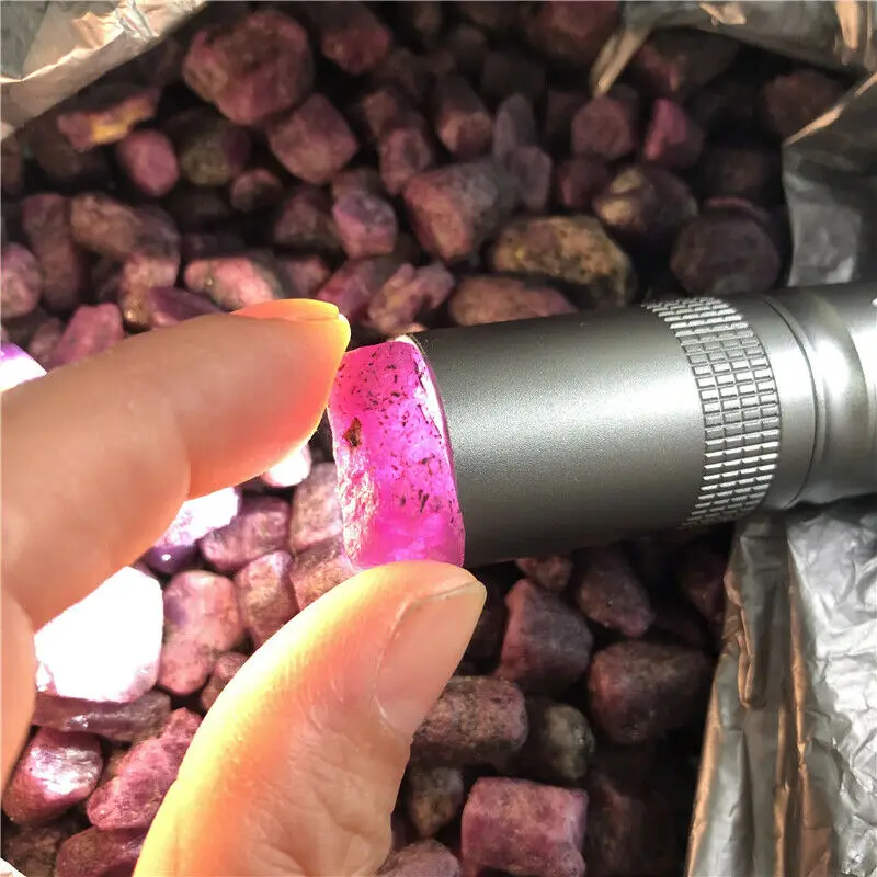 50g Rare Natural Rough Red Corundum Stones and Minerals Reiki Healing Crystal Ruby Raw Gemstone Natural
50g Rare Natural Rough Red Corundum Stones and Minerals Reiki Healing Crystal Ruby Raw Gemstone Natural