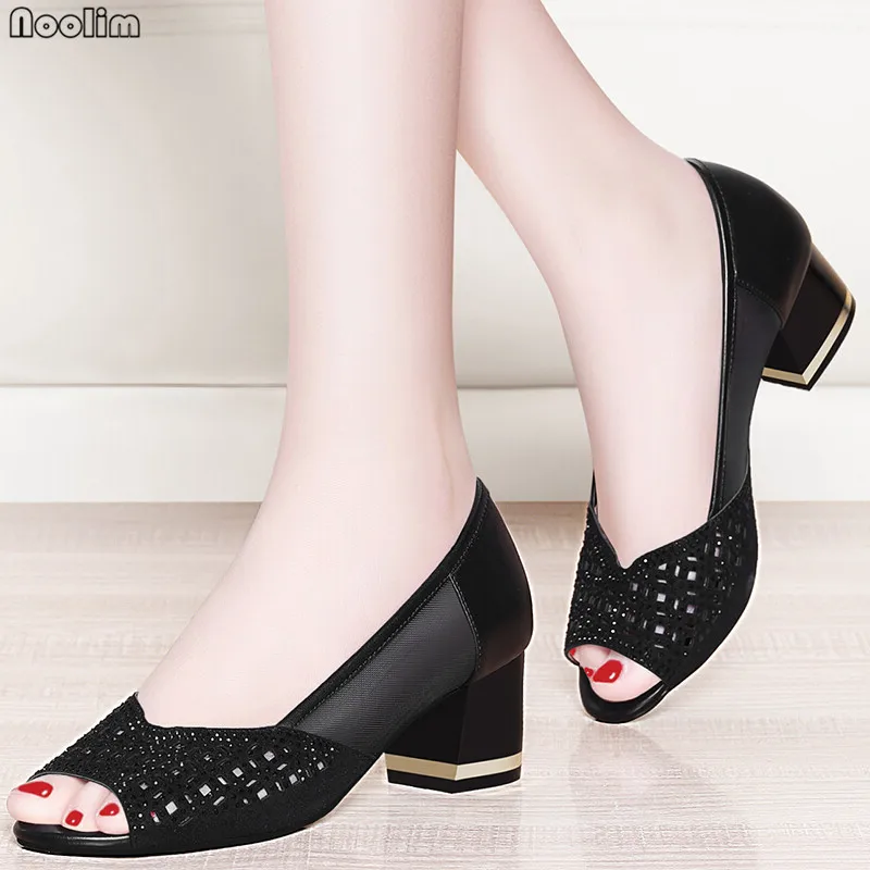 NOOLIM 2019 Summer Women Sandals Bling Open Toe High Heels Hollow Out Pumps Woman Dress Shoes OL Office Ladies Shoes Women Pumps
NOOLIM 2019 Summer Women Sandals Bling Open Toe High Heels Hollow Out Pumps Woman Dress Shoes OL Office Ladies Shoes Women Pumps