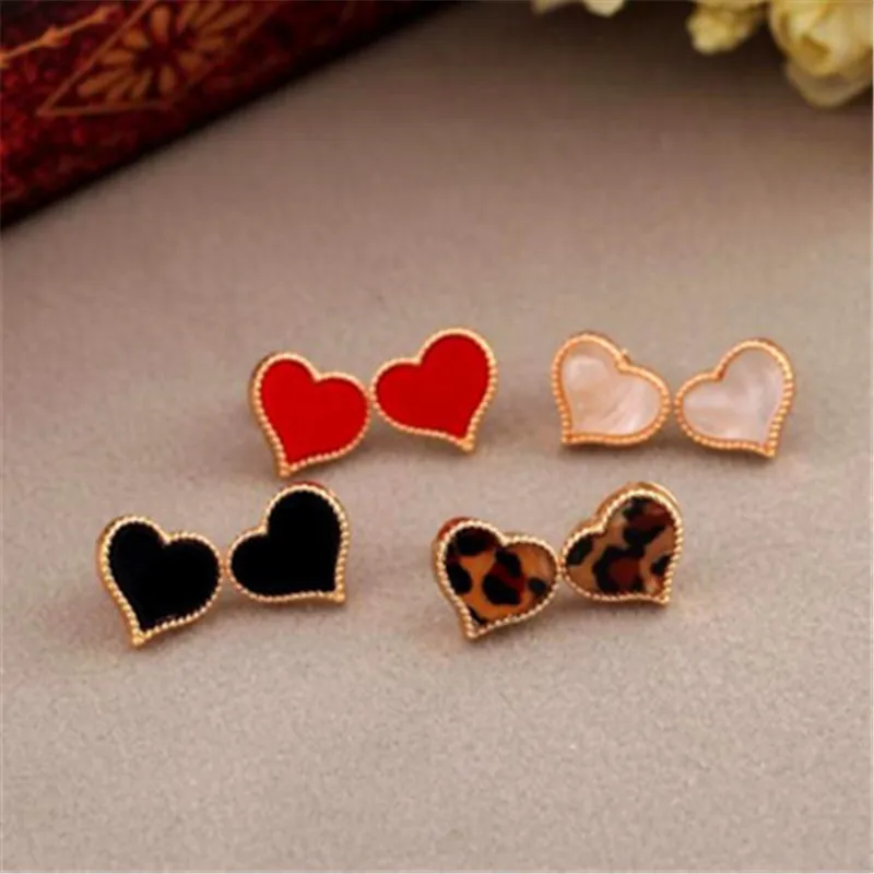 new simple lovely red heart stud earrings for women gold color personality stud earrings girl fashion jewelry gifts drop ship
new simple lovely red heart stud earrings for women gold color personality stud earrings girl fashion jewelry gifts drop ship