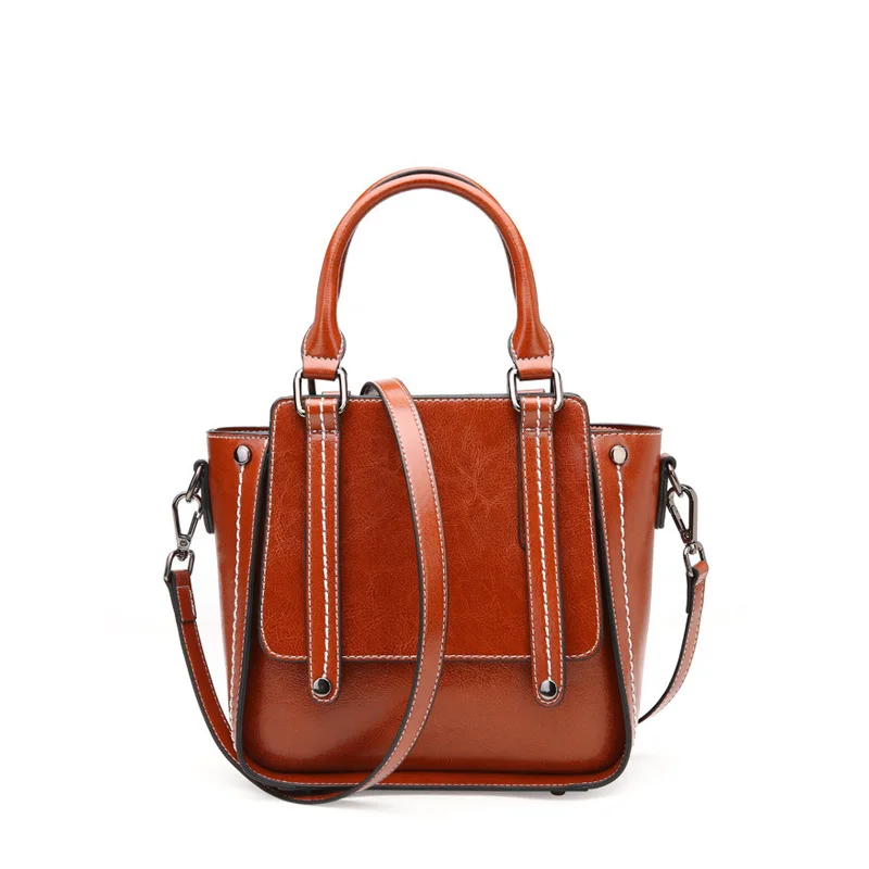 2019 Spring Summer New Split Leather Small Women Bags Handbags Ladies Motorcycle Crossbody Bags Trend Rivets Belt Shoulder Bag
2019 Spring Summer New Split Leather Small Women Bags Handbags Ladies Motorcycle Crossbody Bags Trend Rivets Belt Shoulder Bag